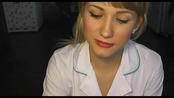 Krankenschwester Riesentitten Pantyhose Wichsen