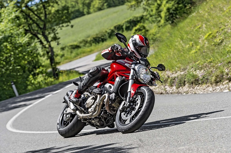 Ducati Monster 821 2015