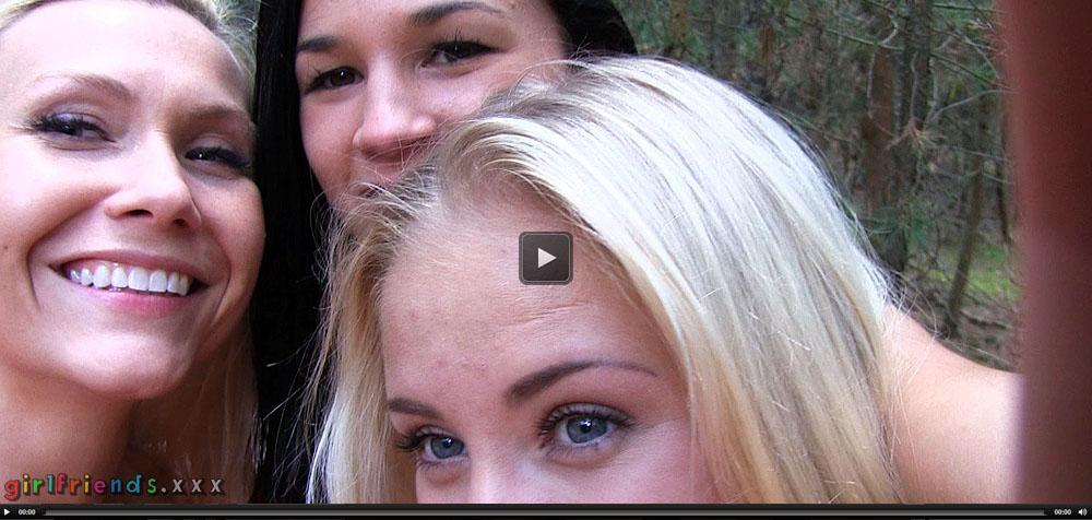 Keira, Micha and Kayla - A Natural Surrounding
